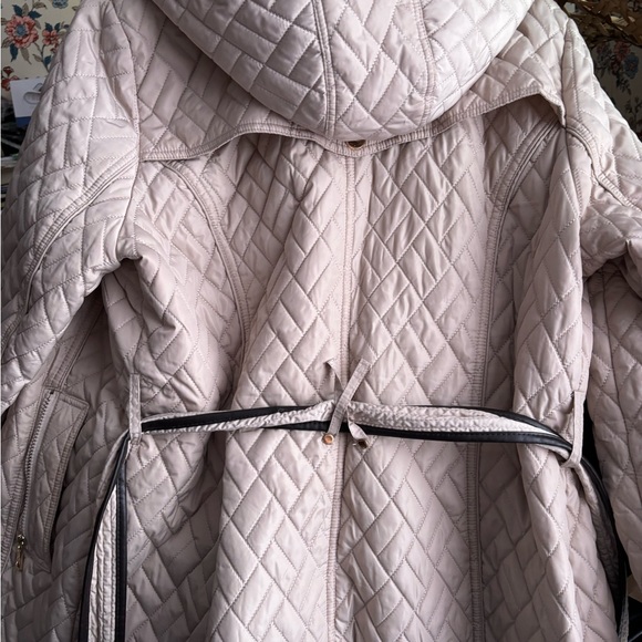 Calvin Klein Beige with dark brown piping coat - Picture 4 of 8
